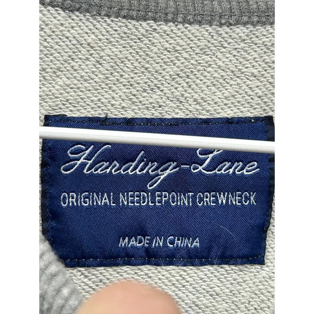 Harding-Lane Sweatshirt Mens Small‎ Gray Needlepoint Car Christmas Tree Holiday